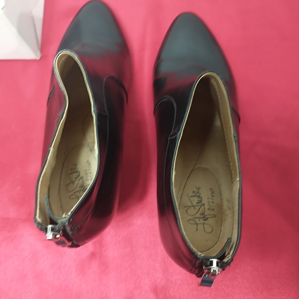 LifeStride Women's SZ 11M Georgia Ankle Boot Black . Condition is Pre-owned. - Picture 6 of 10